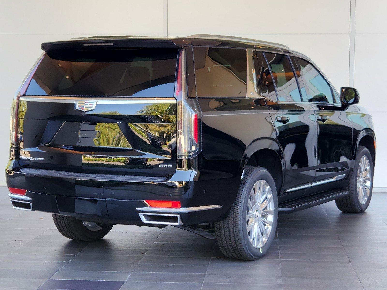 2024 Cadillac Escalade Vehicle Photo in HOUSTON, TX 77079-1502