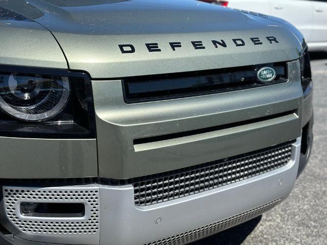 2022 Defender Vehicle Photo in San Antonio, TX 78230