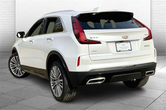 2025 Cadillac XT4 Vehicle Photo in KANSAS CITY, MO 64114-4545