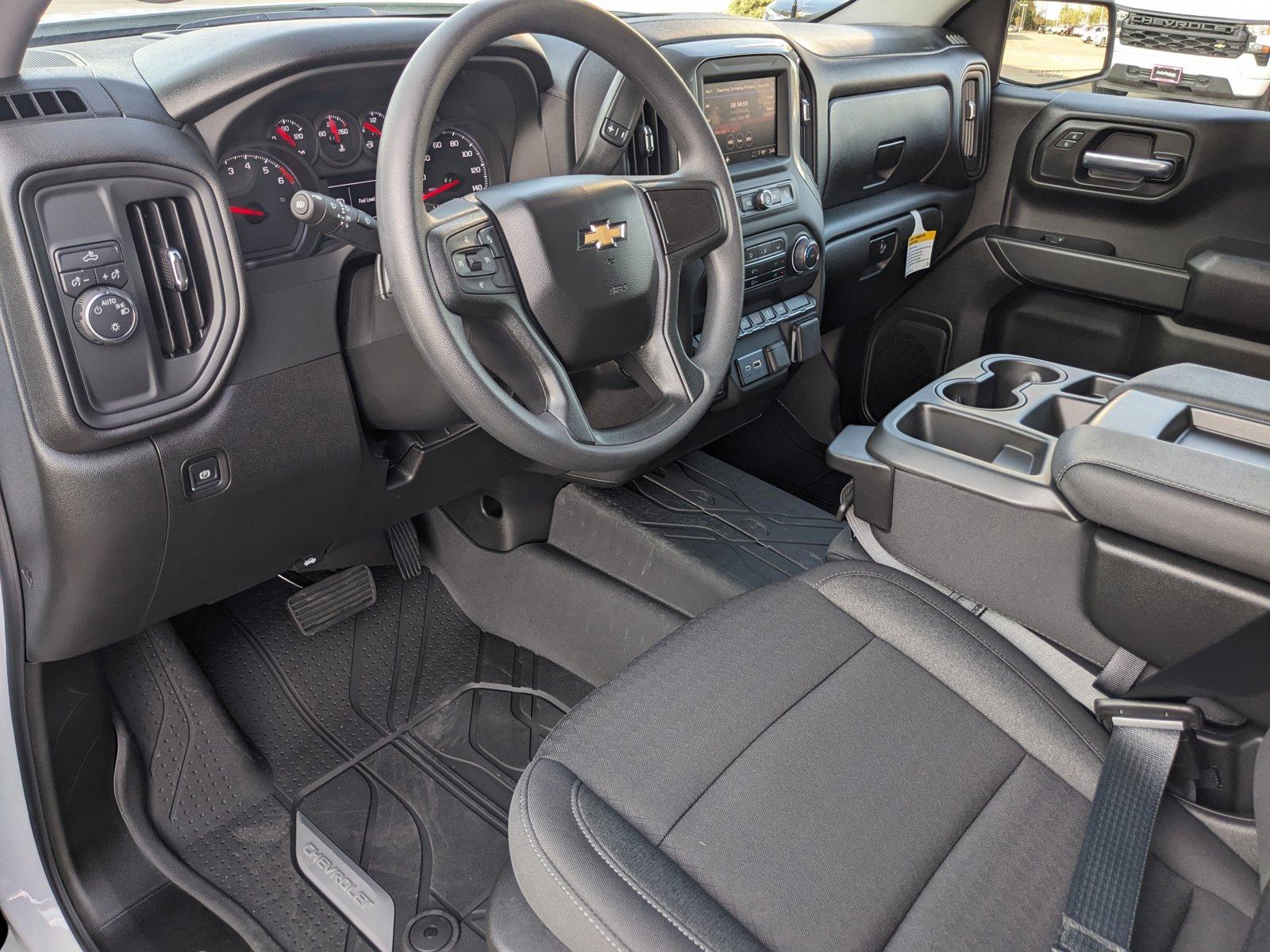 2025 Chevrolet Silverado 1500 Vehicle Photo in HOUSTON, TX 77034-5009