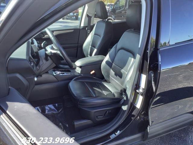 2021 Ford Escape Vehicle Photo in Saint Charles, IL 60174