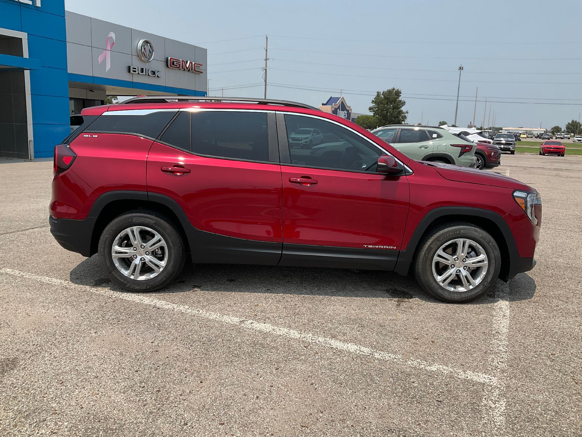 2024 GMC Terrain Vehicle Photo in PONCA CITY, OK 74601-1036