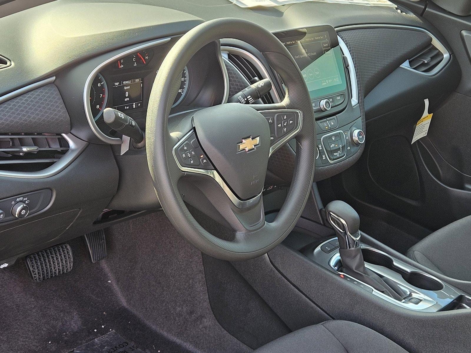 2025 Chevrolet Malibu Vehicle Photo in NORTH RICHLAND HILLS, TX 76180-7199