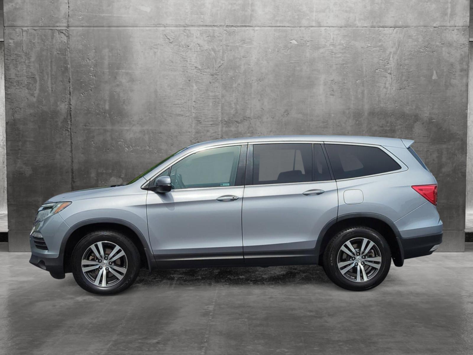 2018 Honda Pilot Vehicle Photo in Memphis, TN 38125