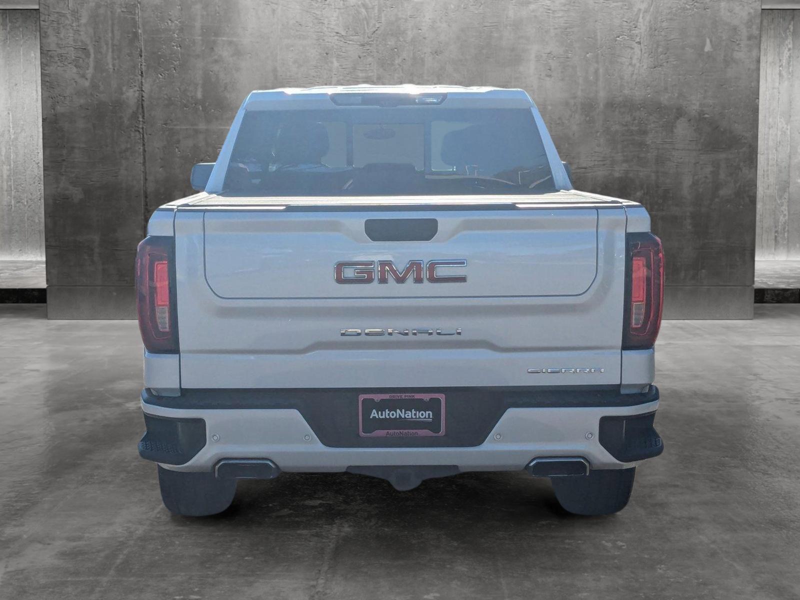 2023 GMC Sierra 1500 Vehicle Photo in LONE TREE, CO 80124-2750