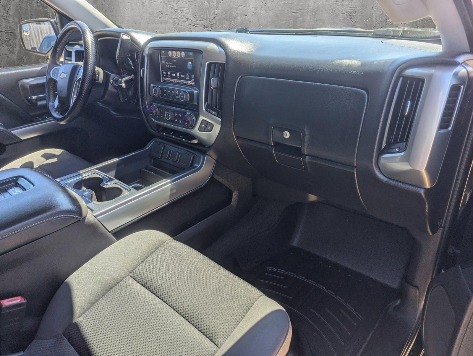 2018 Chevrolet Silverado 1500 Vehicle Photo in CORPUS CHRISTI, TX 78412-4902