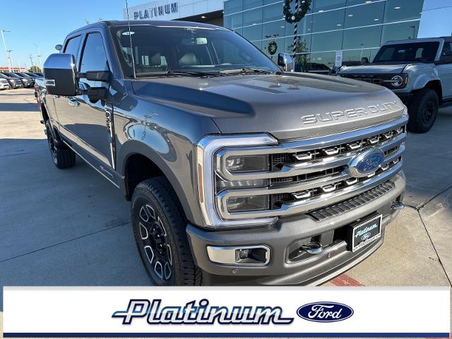 2024 Ford Super Duty F-250 SRW Vehicle Photo in Terrell, TX 75160