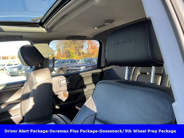 2019 GMC Sierra 2500HD Vehicle Photo in CHICOPEE, MA 01020-5001