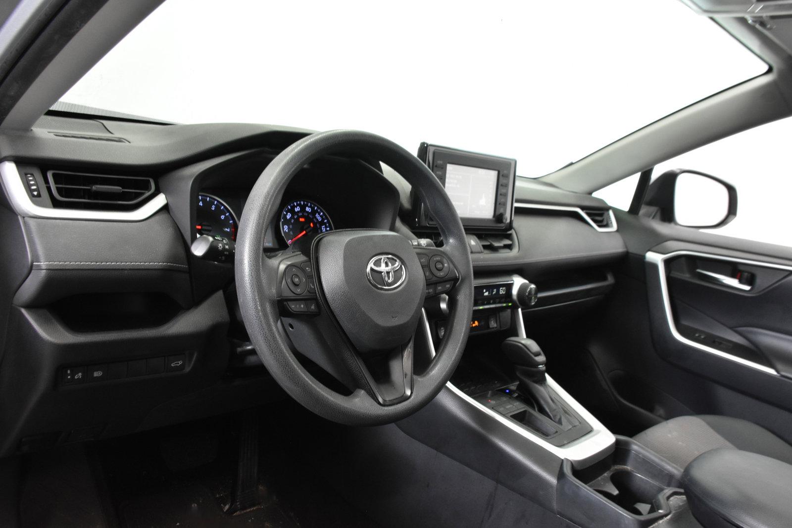 2019 Toyota RAV4 Vehicle Photo in DALLAS, TX 75235