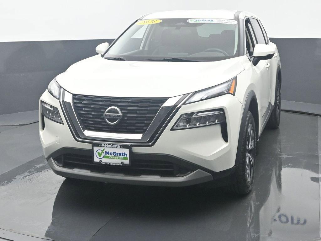 2021 Nissan Rogue Vehicle Photo in Cedar Rapids, IA 52402