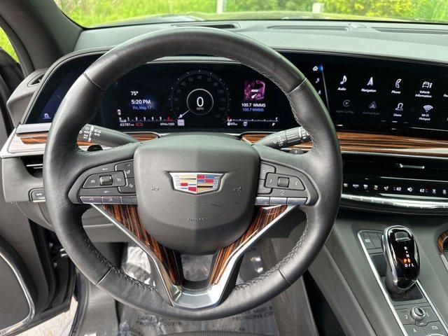 2022 Cadillac Escalade Vehicle Photo in MEDINA, OH 44256-9631