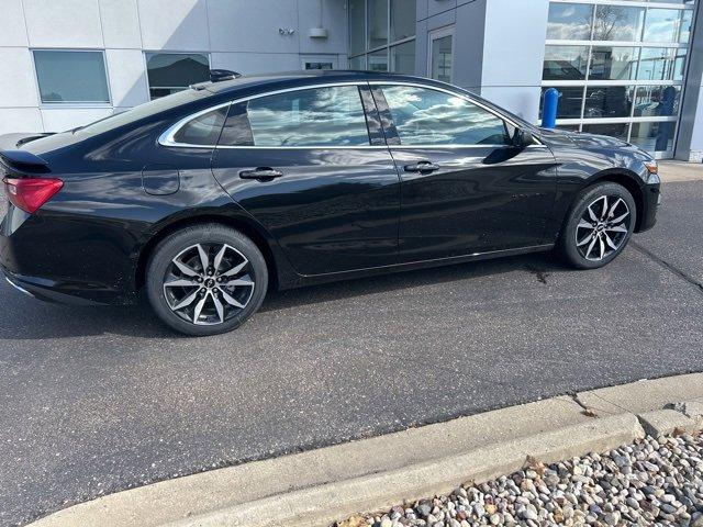 2024 Chevrolet Malibu Vehicle Photo in SAUK CITY, WI 53583-1301