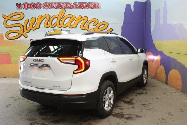 2023 GMC Terrain Vehicle Photo in GRAND LEDGE, MI 48837-9199