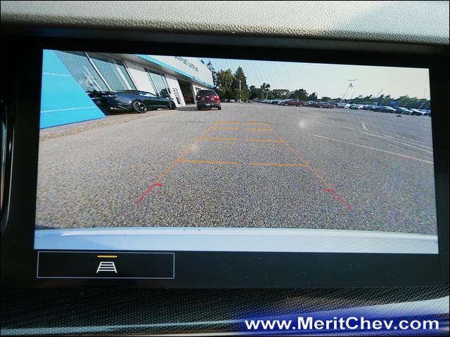 2021 Buick Envision Vehicle Photo in MAPLEWOOD, MN 55119-4794