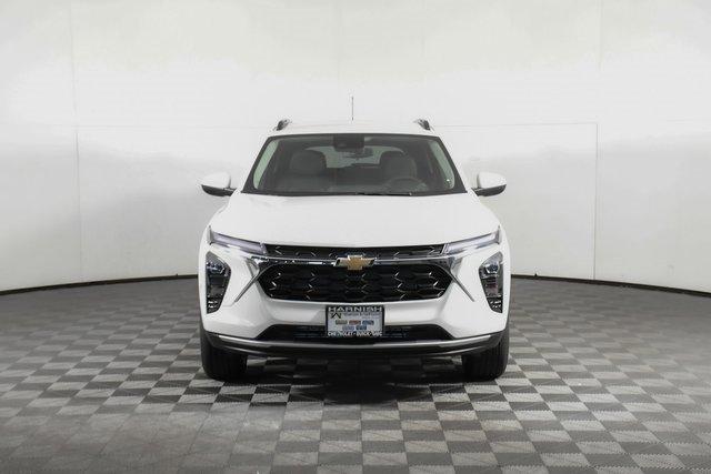 2025 Chevrolet Trax Vehicle Photo in PUYALLUP, WA 98371-4149