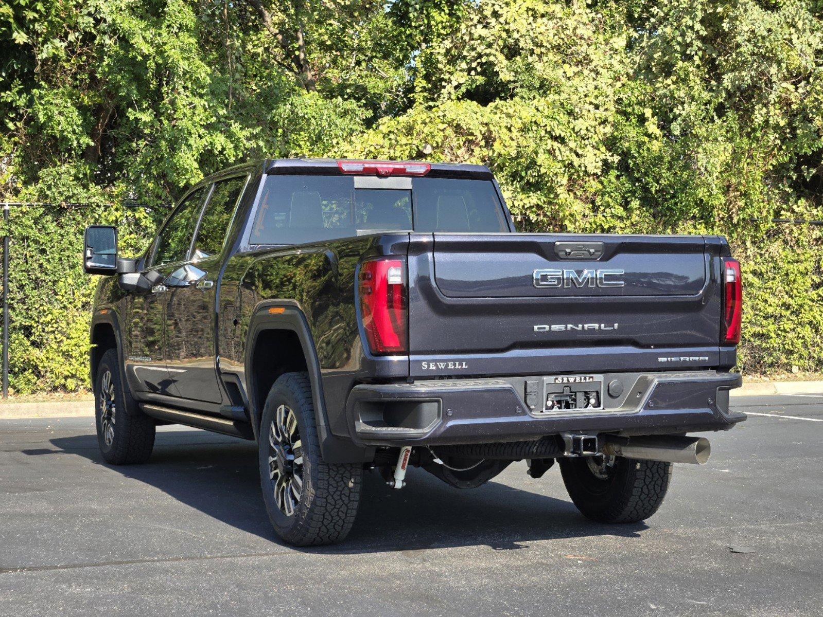 2024 GMC Sierra 2500 HD Vehicle Photo in DALLAS, TX 75209-3016