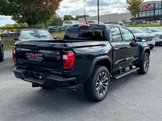 2024 GMC Canyon Vehicle Photo in LOWELL, MA 01852-4336