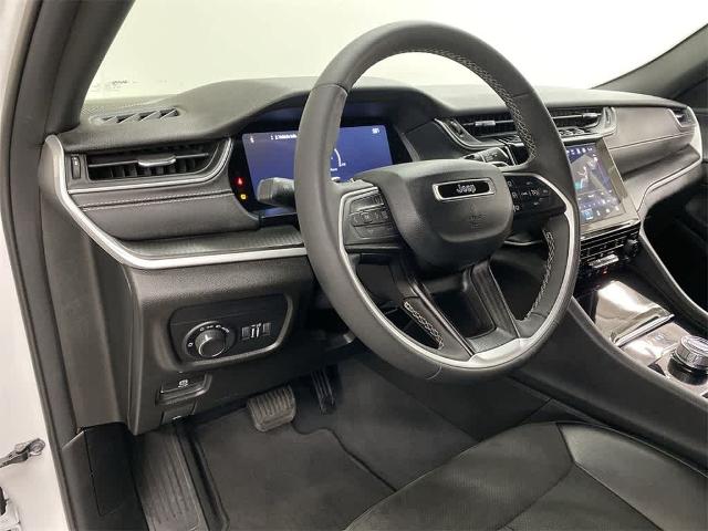 2023 Jeep Grand Cherokee Vehicle Photo in PORTLAND, OR 97225-3518