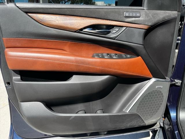 2020 Cadillac Escalade Vehicle Photo in TAMPA, FL 33612-3404