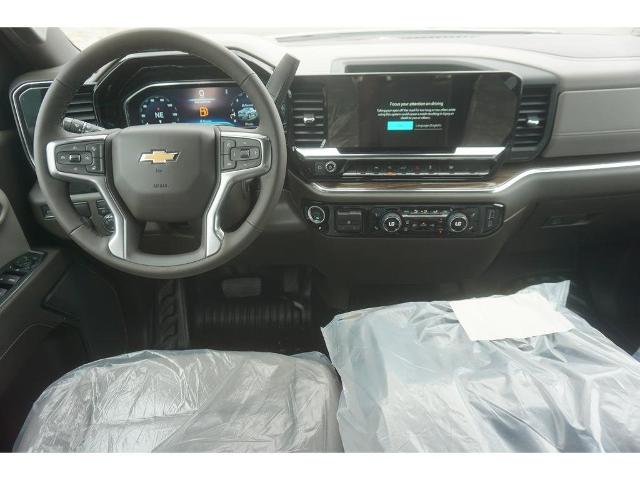 2023 Chevrolet Silverado 1500 Vehicle Photo in ALCOA, TN 37701-3235