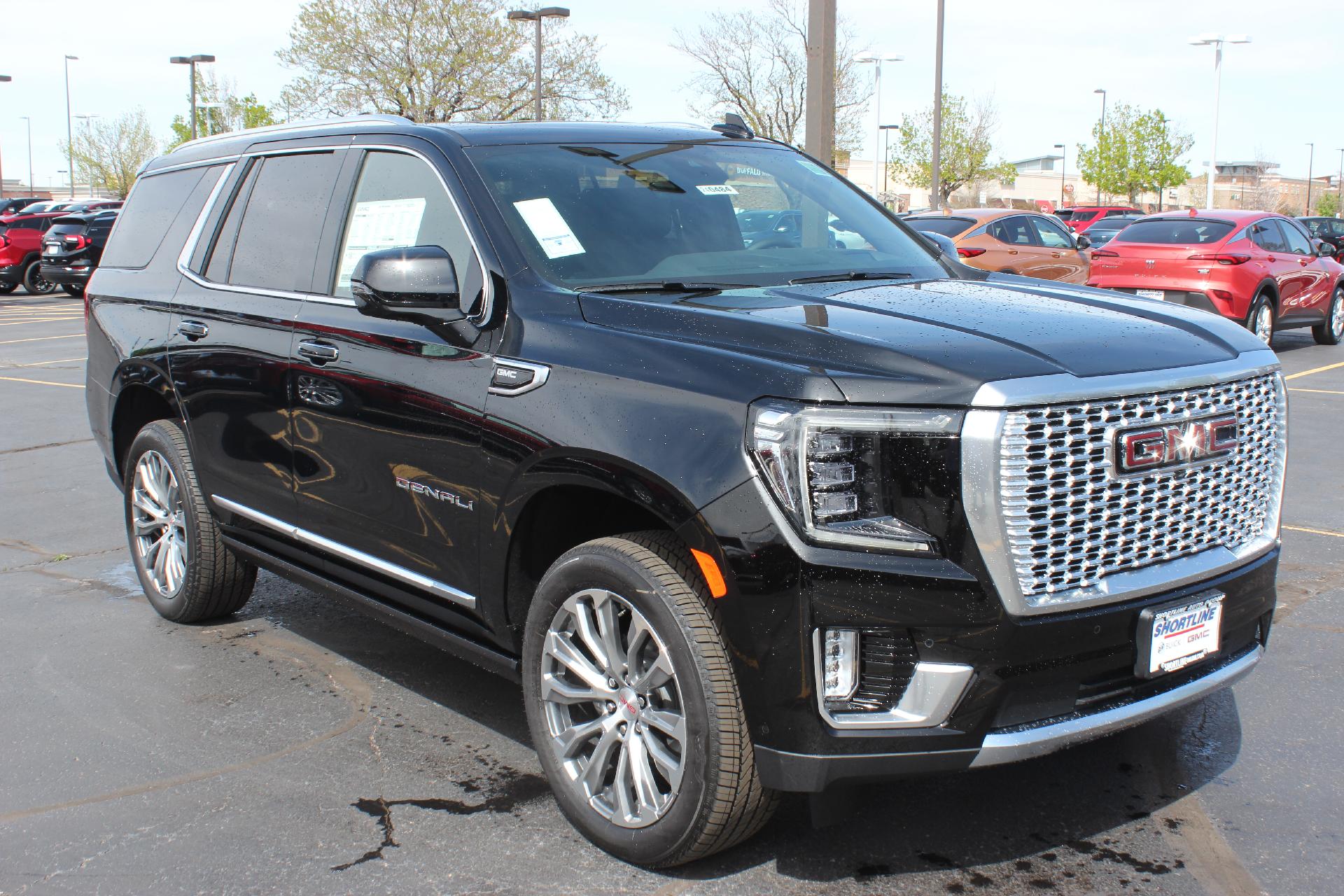 2024 GMC Yukon Vehicle Photo in AURORA, CO 80012-4011