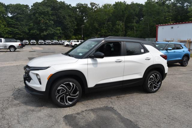 2025 Chevrolet Trailblazer Vehicle Photo in WHITMAN, MA 02382-1041