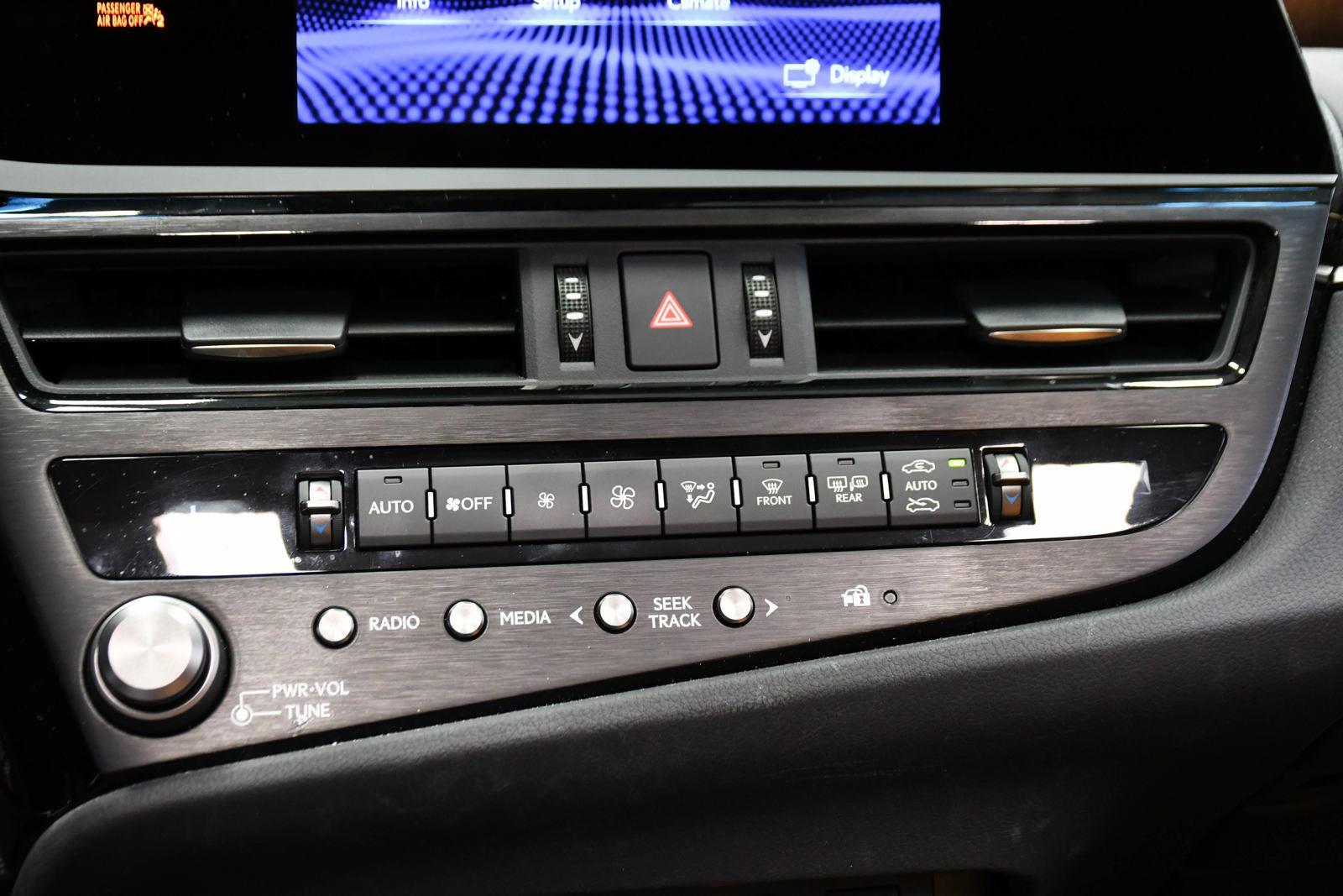 2022 Lexus ES 350 Vehicle Photo in DALLAS, TX 75235