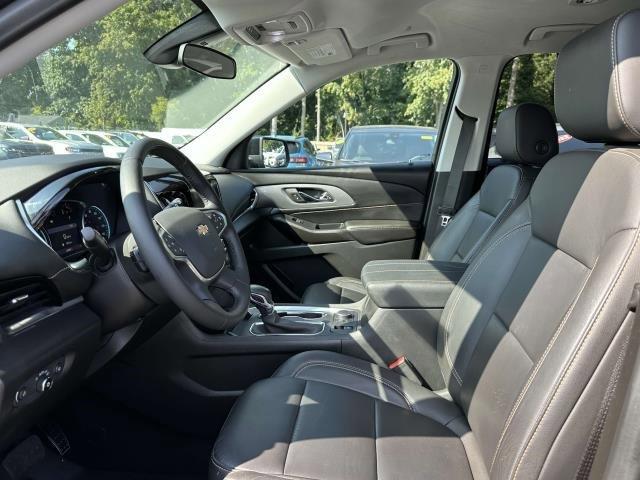 2021 Chevrolet Traverse Vehicle Photo in SAINT JAMES, NY 11780-3219