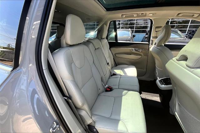 2025 Volvo XC90 Vehicle Photo in Houston, TX 77007