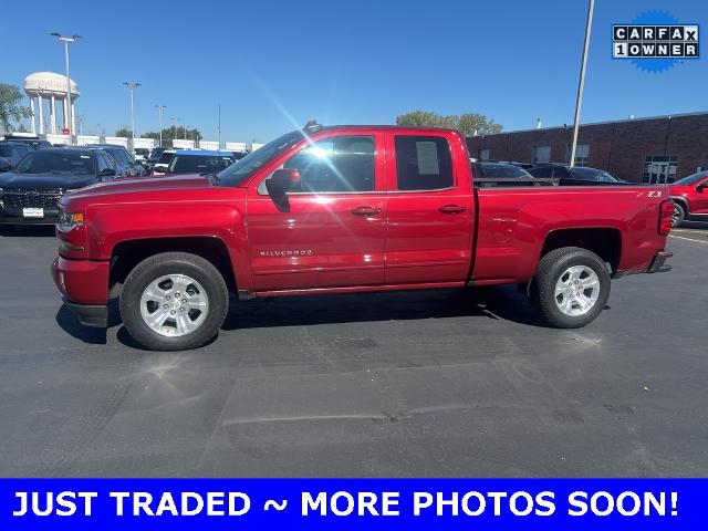 2018 Chevrolet Silverado 1500 Vehicle Photo in Plainfield, IL 60586