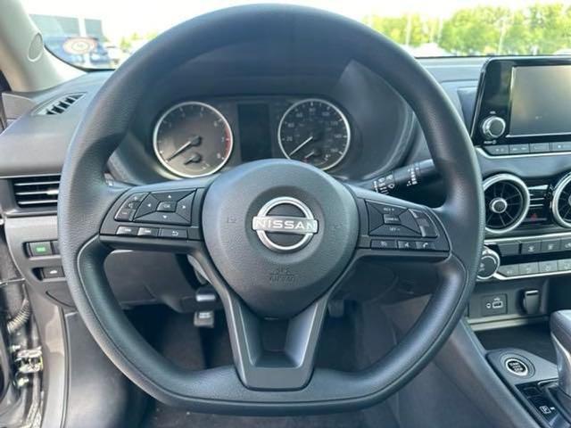 2024 Nissan Sentra Vehicle Photo in Canton, MI 48188