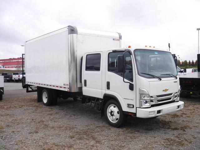 2024 Chevrolet Low Cab Forward 4500 Vehicle Photo in JASPER, GA 30143-8655