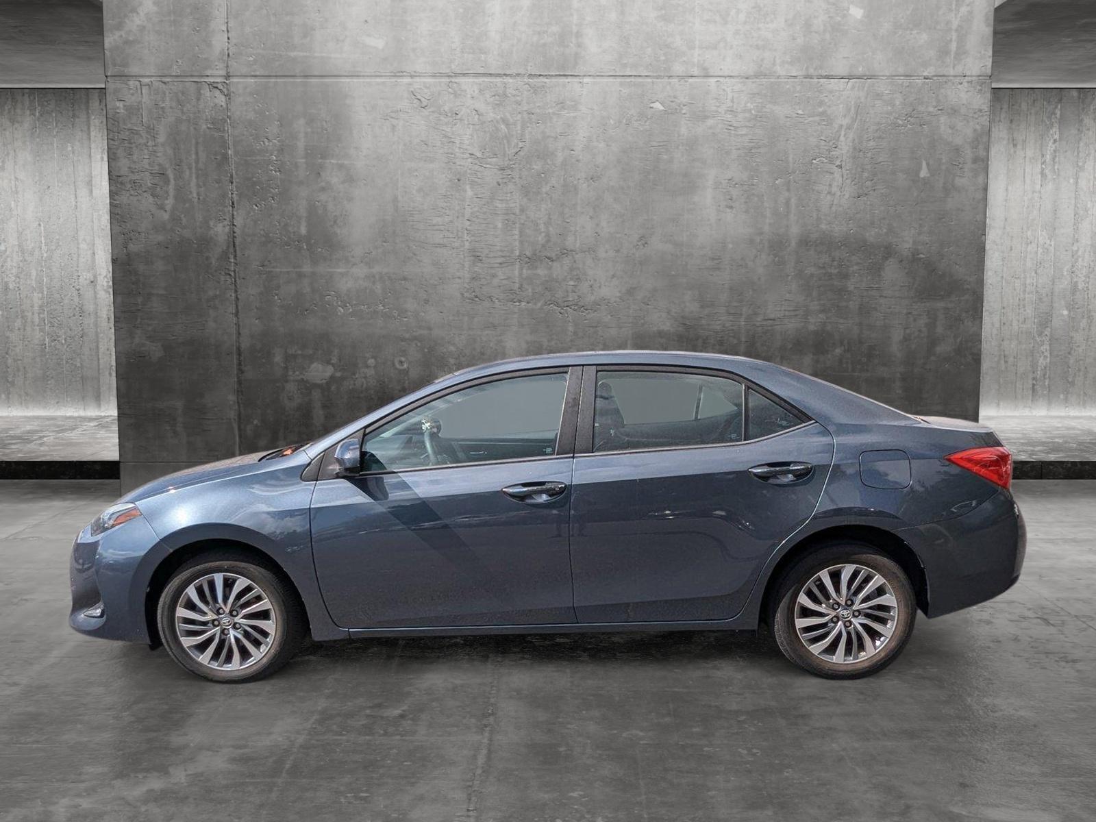 2018 Toyota Corolla Vehicle Photo in Panama City, FL 32401