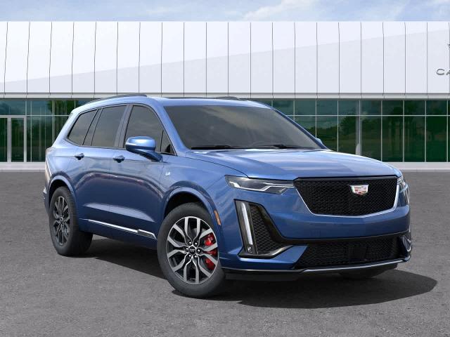 2024 Cadillac XT6 Vehicle Photo in POMPANO BEACH, FL 33064-7091