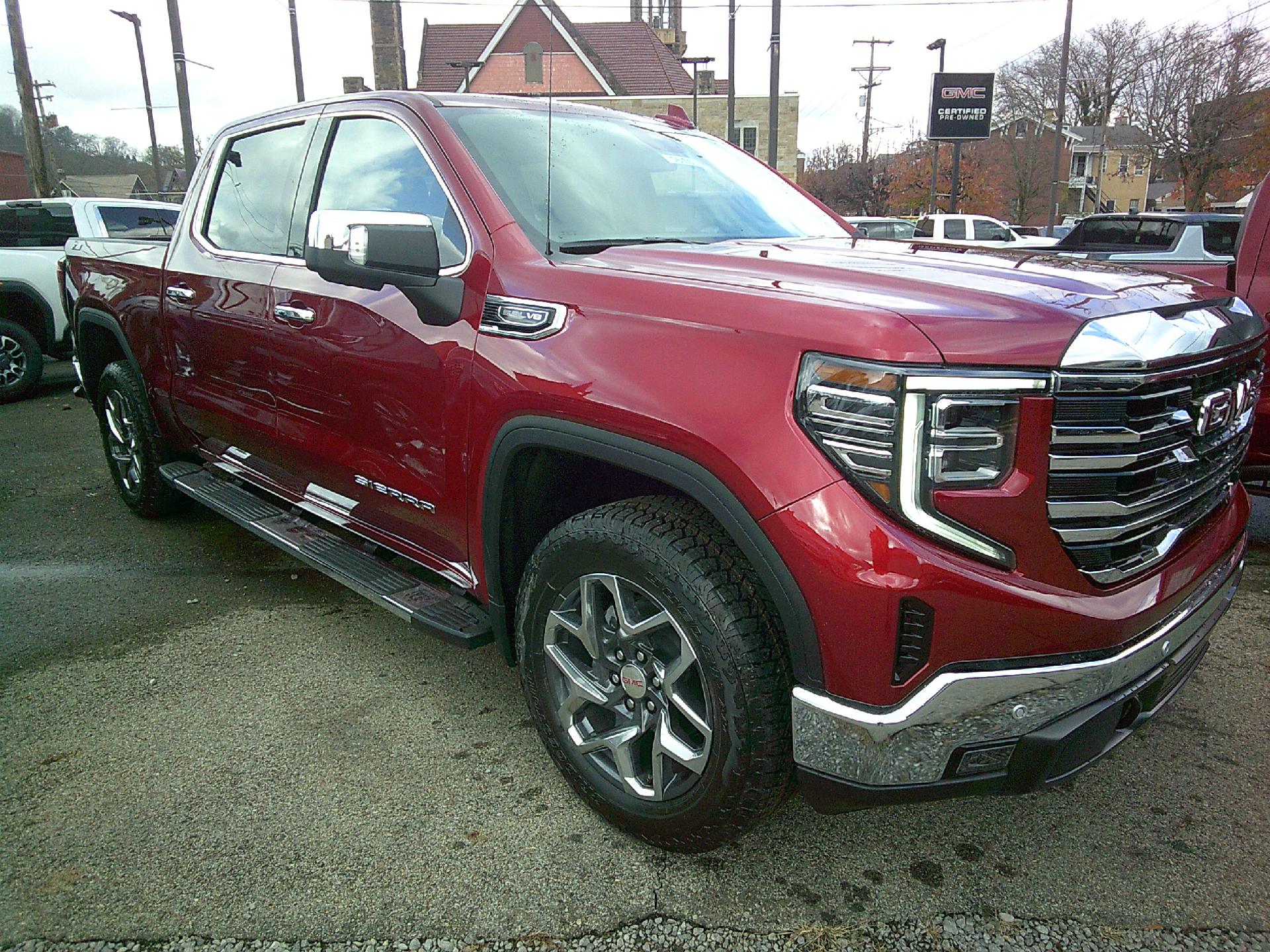 2025 GMC Sierra 1500 Vehicle Photo in KITTANNING, PA 16201-1536