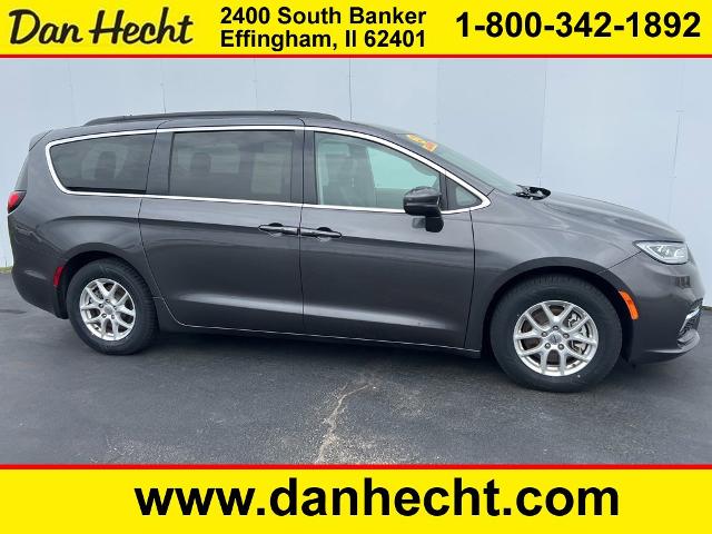 2022 Chrysler Pacifica Vehicle Photo in EFFINGHAM, IL 62401-2803