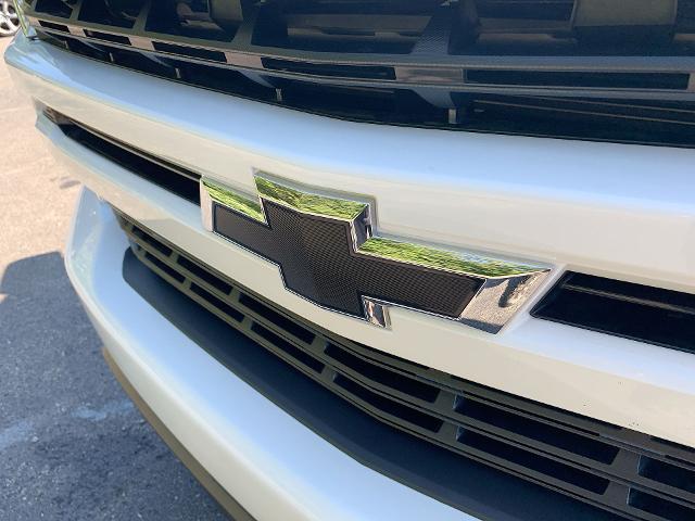 2020 Chevrolet Silverado 1500 Vehicle Photo in MOON TOWNSHIP, PA 15108-2571