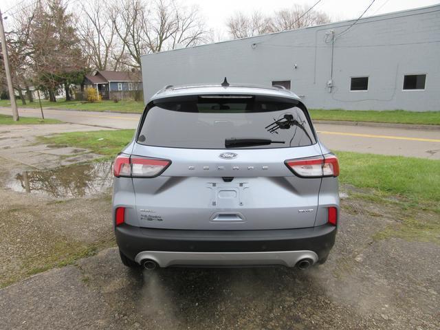 2022 Ford Escape Vehicle Photo in ELYRIA, OH 44035-6349