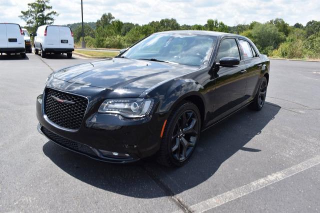 Used 2022 Chrysler 300 S with VIN 2C3CCABGXNH158566 for sale in Jasper, AL