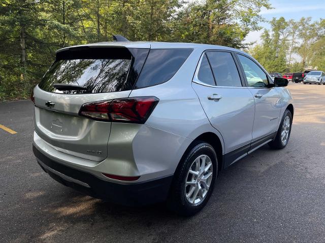 Used 2022 Chevrolet Equinox LT with VIN 3GNAXUEV4NL122549 for sale in Fremont, MI