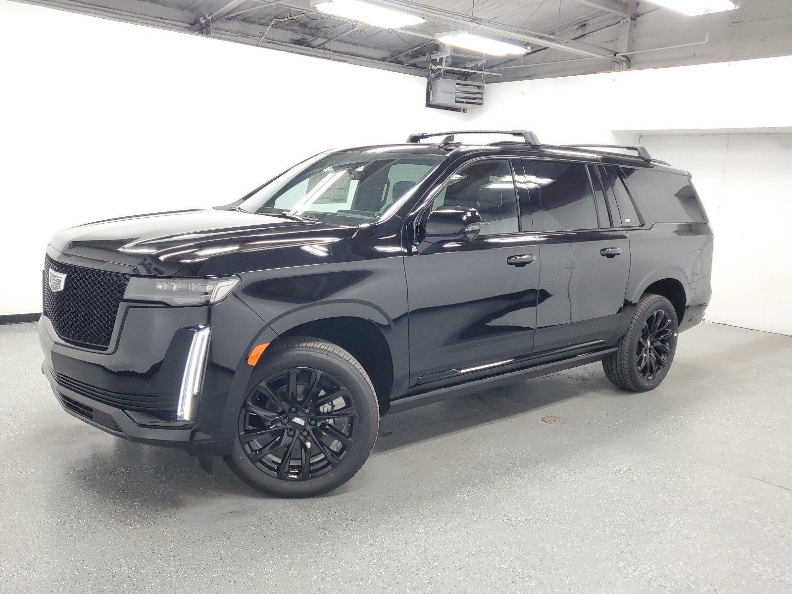 2024 Cadillac Escalade ESV Vehicle Photo in SAGINAW, MI 48603-3712