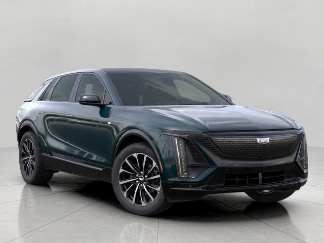 2024 Cadillac LYRIQ Vehicle Photo in GREEN BAY, WI 54303-3330