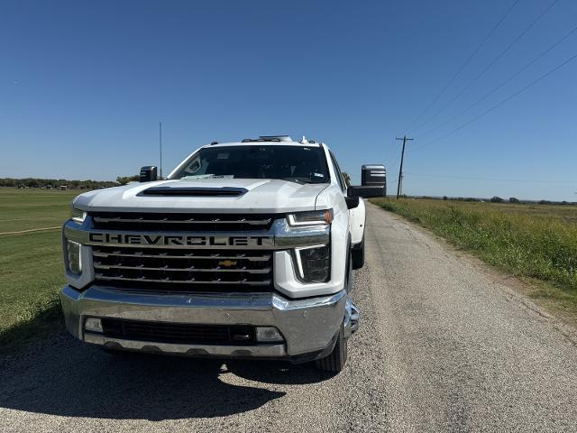 2021 Chevrolet Silverado 3500 HD Vehicle Photo in Pilot Point, TX 76258