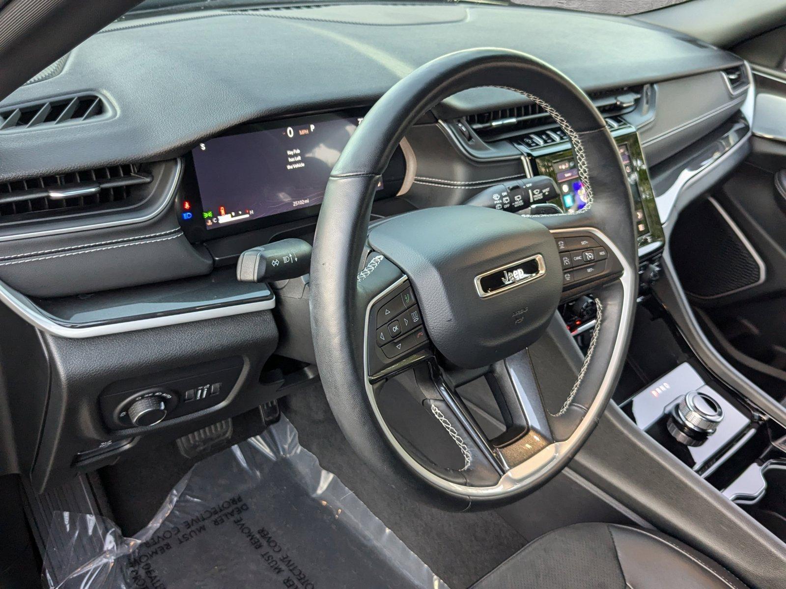 2022 Jeep Grand Cherokee L Vehicle Photo in Miami, FL 33169