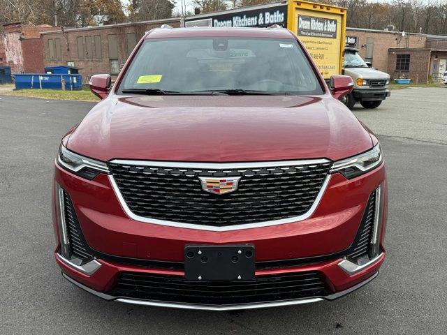 2025 Cadillac XT6 Vehicle Photo in LEOMINSTER, MA 01453-2952