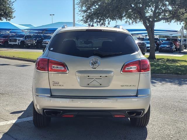 2015 Buick Enclave Vehicle Photo in DENTON, TX 76210-9321