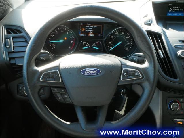 2018 Ford Escape Vehicle Photo in MAPLEWOOD, MN 55119-4794