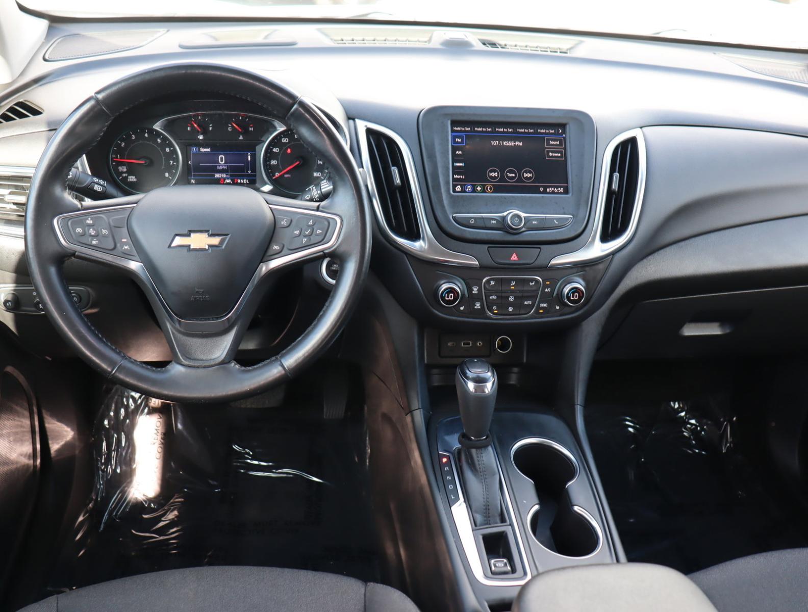 2021 Chevrolet Equinox Vehicle Photo in LOS ANGELES, CA 90007-3794