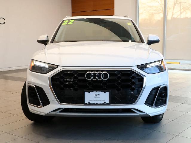 2022 Audi Q5 Vehicle Photo in LIBERTYVILLE, IL 60048-3287