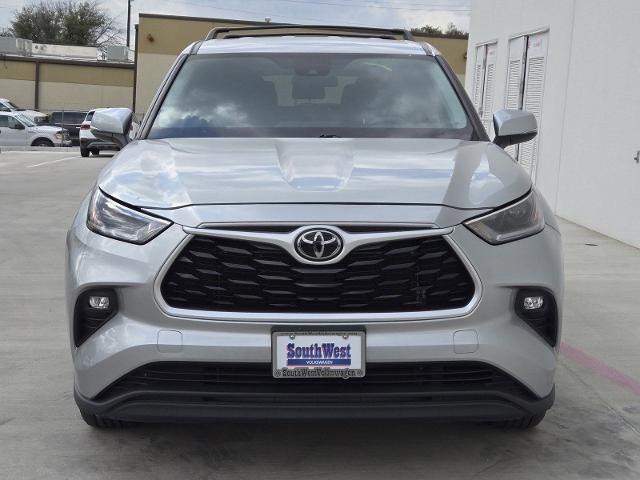 2021 Toyota Highlander Vehicle Photo in WEATHERFORD, TX 76087